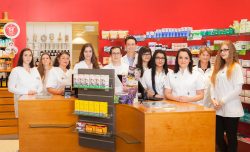 Das Team der Vierburgen-Apotheke
